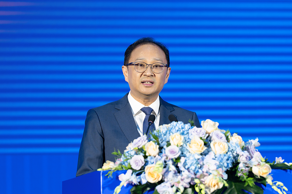 周家海主持.jpg